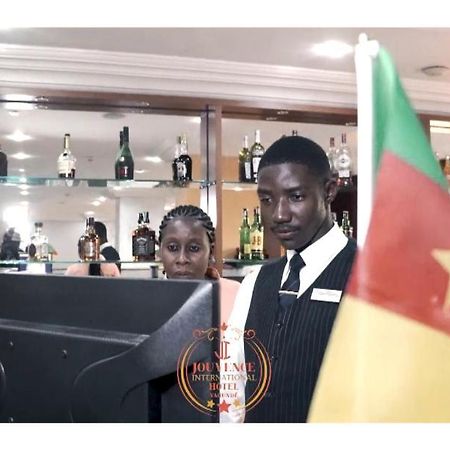 Hotel Jouvence International Yaoundé Екстериор снимка