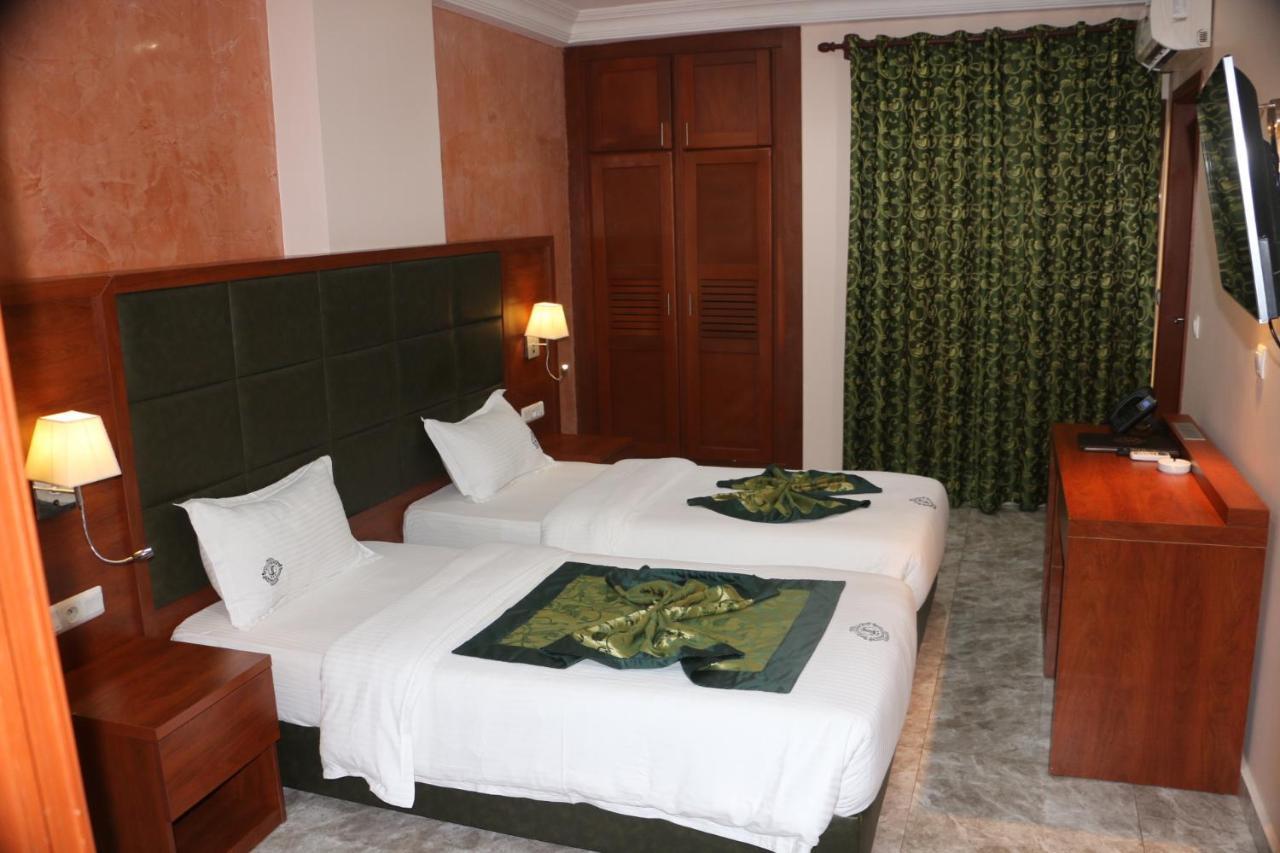 Hotel Jouvence International Yaoundé Екстериор снимка