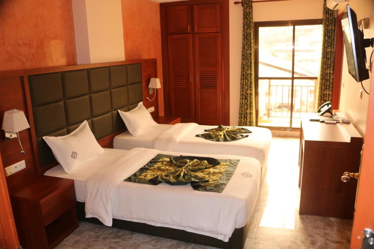 Hotel Jouvence International Yaoundé Екстериор снимка
