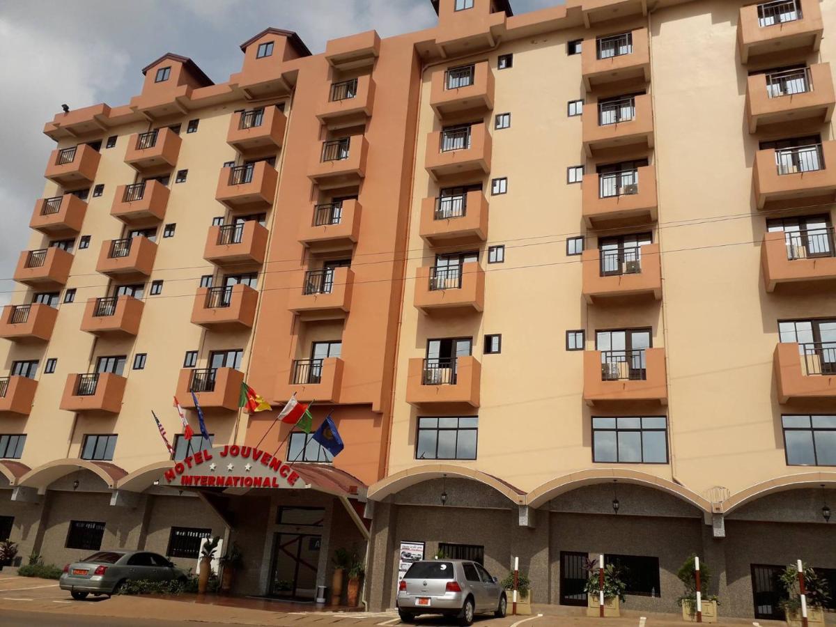 Hotel Jouvence International Yaoundé Екстериор снимка
