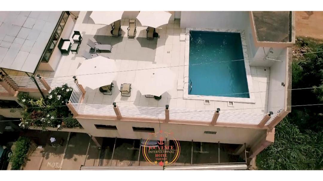 Hotel Jouvence International Yaoundé Екстериор снимка